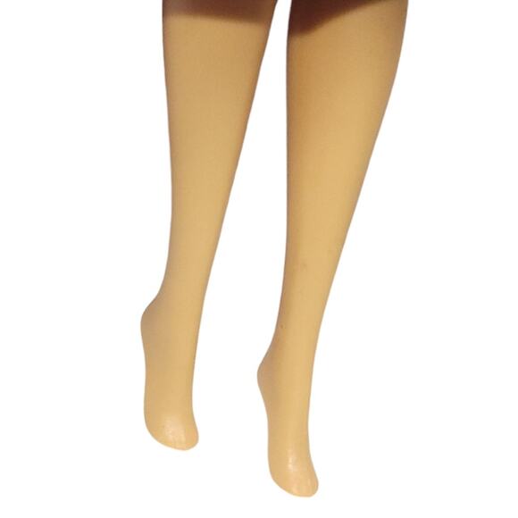 Trio of 2001 Palm Beach Barbies W/Swim Suits, PJ's, Shoes & Wedding Dresses - Picture 13 of 16